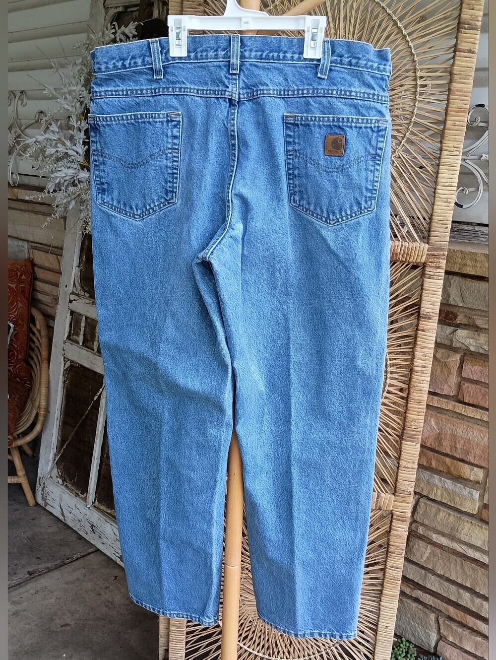 Vintage Carhartt 100 % Cotton Classic Light Wash Loose Fit Jeans_40x34